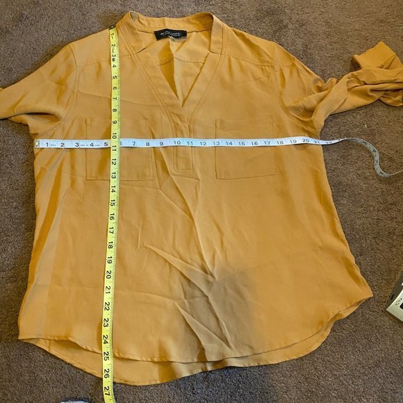 Women’s V-Neck Mustard Fullsleeves Pockets Blouse Size L - Picture 5 of 5